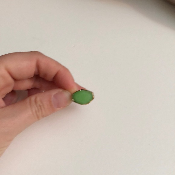 Ring - Picture 2 of 3